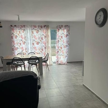Appartement T3 Rez De Jardin Лучиана Екстериор снимка